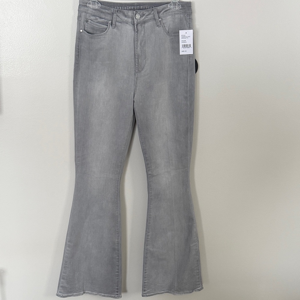 NWT Articles Of Society Bridgette Flare Jeans Size 29